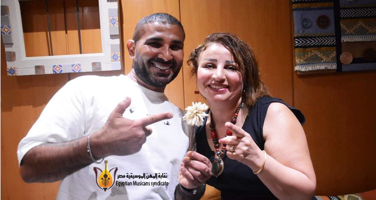 نقيب الفنانين المصريين يعتذر من سيدات تونس والنقابة تلزم أحمد سعد بالاعتذار