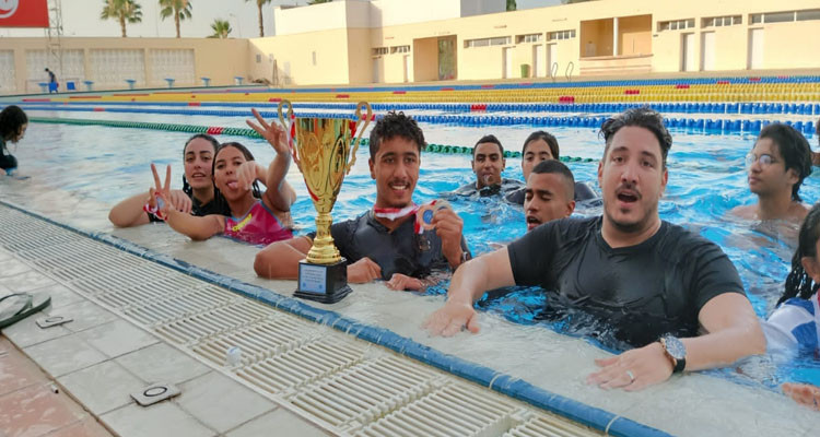 نادي النورس للرياضات الفذّة يتوج بالبطولة الوطنية للسباحة بالزعانف