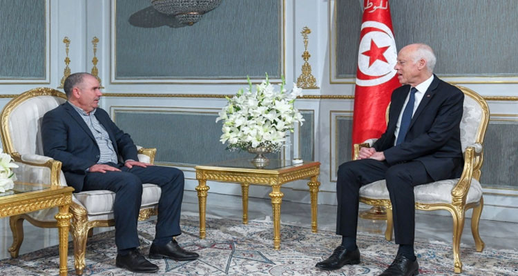 لقاء مرتقب بين رئيس الجمهورية ونور الدين الطبوبي؟