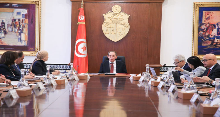 اجتماع مجلس وزاري يوافق على جملة من مشاريع الأوامر