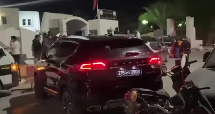 واقعة منطقة الأمن بجربة: مصطفى عبد الكبير يوضح ويعلق