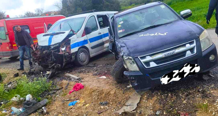 عمدون: 10 مصابين في حادث تصادم بين لواج وشاحنة خفيفة