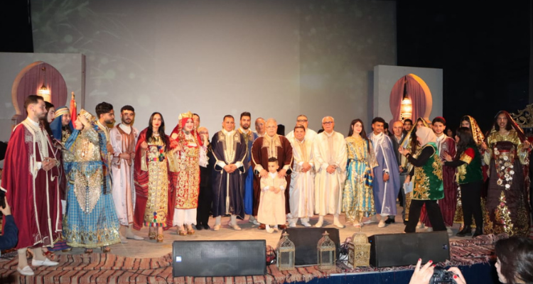 الاحتفال باليوم الوطني للصناعات التقليدية واللباس الوطني في المنستير