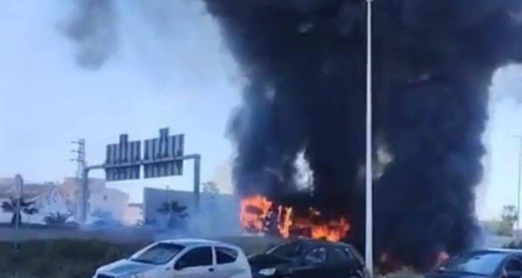 من بينها إعفاء مسؤول: قرارات هامة على خلفية احتراق حافلة نقل تونس