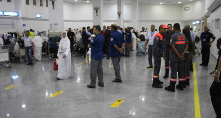 حجاج توزر وقبلي والمتلوي يعودون إلى أرض الوطن بعد أداء فريضة الحج