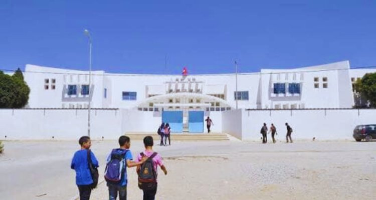 نابل: منحرفون بأسلحة بيضاء يبثّون الرعب في محيط إعدادية الرميلة