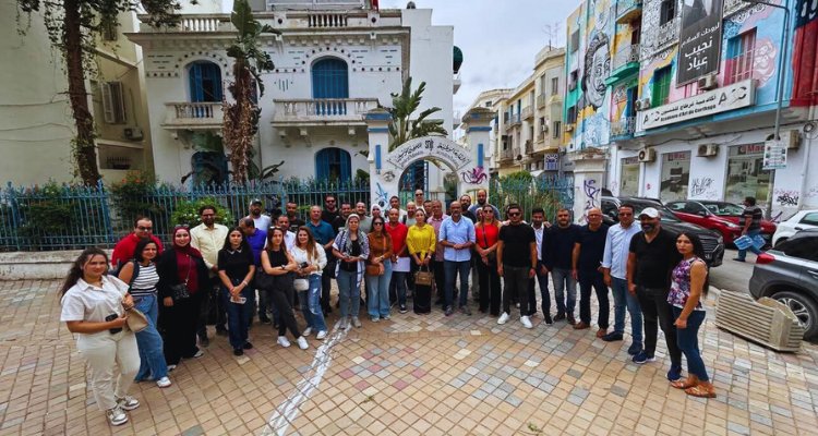 مراسلو الصحافة الدولية يطالبون رئاسة الحكومة بتسوية عاجلة لملف التراخيص