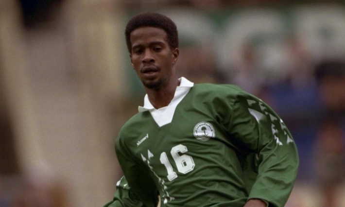 وفاة لاعب المنتخب السعودي السابق خميس العويران