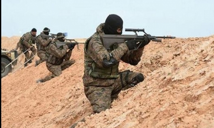 المنطقة العازلة: حجز سيارة تهريب وإيقاف 7 أفارقة 