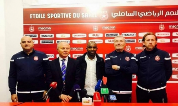 باتريك دي فيلد يغادر النجم ويلتحق بليكانز في تجربة جديدة في إيران