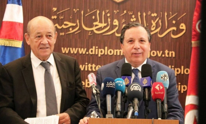 وزير الخارجية ونظيره الفرنسي يؤكدان على ضرورة الوقف الفوري للمواجهات العسكرية الدائرة في ليبيا