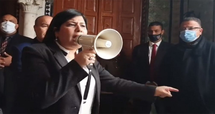 عبير موسي مكتب المجلس عقوبة