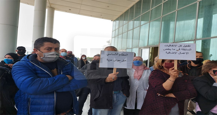 لأعوان التلفزة يحتجون