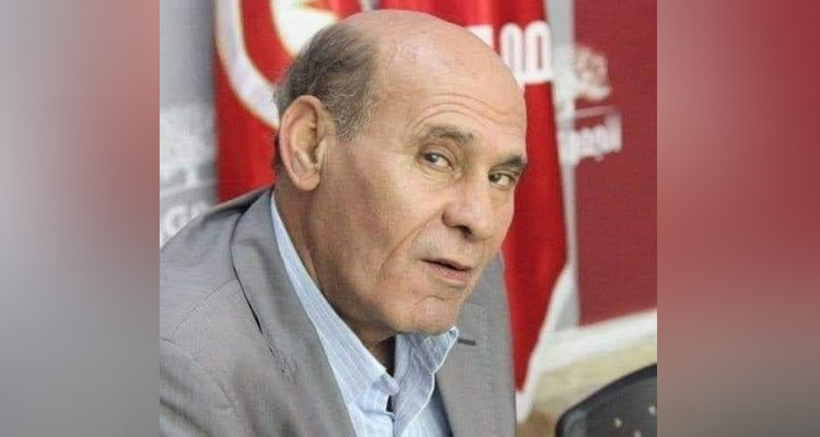 المنجي اللوز