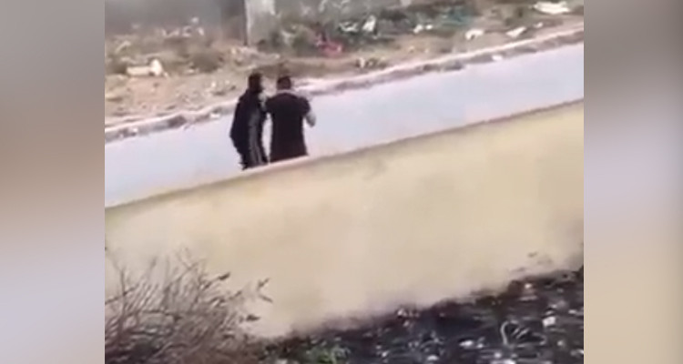 اعتداء رجل على زوجته في الشارع في المنستير