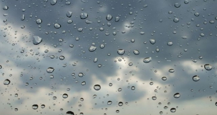 أمطار متفرقة