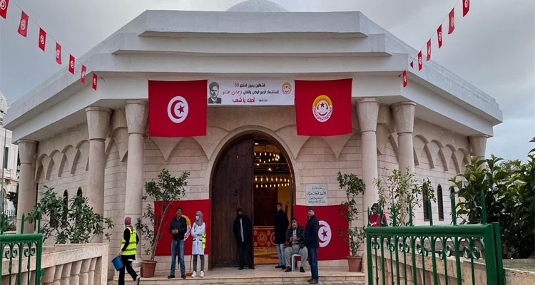 اليوم احياء الذكرى 69 لاغتيال فرحات حشاد