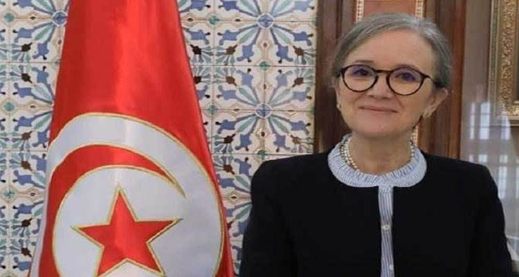 نجلاء بودن