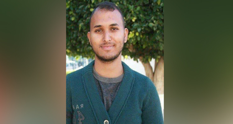 مسؤولان بالنجم الساحلي يعنفان صحفيا ويسلبانه نظاراته الطبية