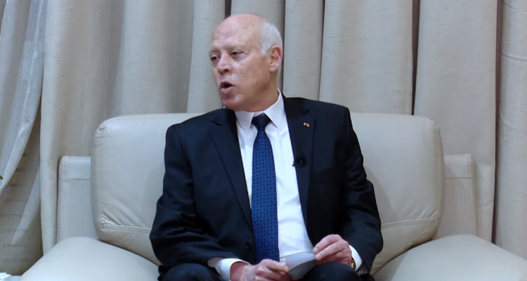 قيس سعيد في مقر وزارة الداخلية يتحدث عن التوزيع