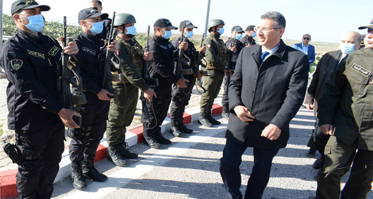 الكاف: وزير الداخلية يتفقّد الوحدات الأمنية الحدودية ويشاركها الإفطار