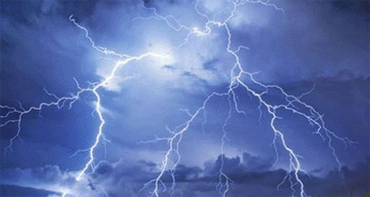 انخفاض فردرجات الحرارة وامطار رعدية