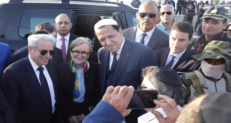 صورة لنجلاء بودن مع حسن الشلغومي