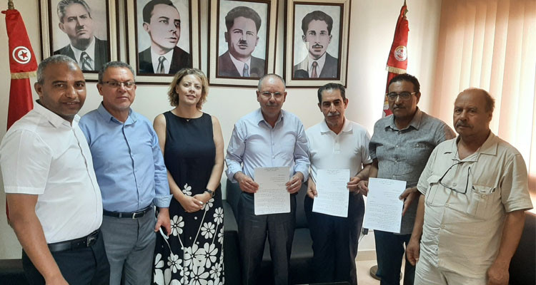 إمضاء اتفاق الزيادات في أجور العاملين في المصحات الخاصة