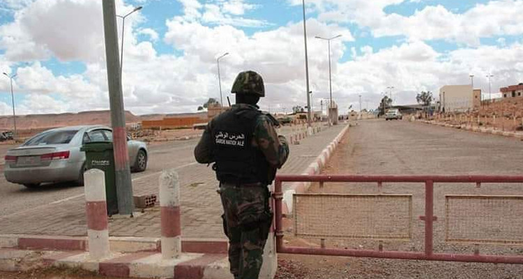 إنقاذ 146 مهاجرا سريا والقبض على جزائريين اجتازا الحدود خلسة