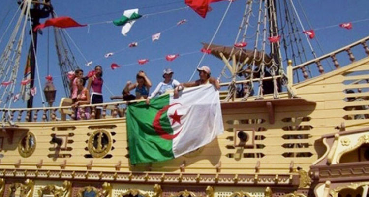 سياح جزائريين في تونس