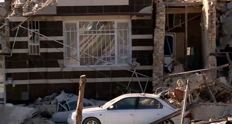 قتلى وجرحى في زلازل ضربت إيران