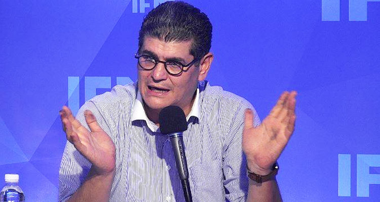 كريم كريفة: الاستفتاء سيمر عبر عسكرة هيئة الانتخابات