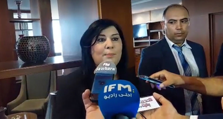 عبير موسي تتهم من أستمتهم بميليشيات قيس سعيد بمحاولة قتلها