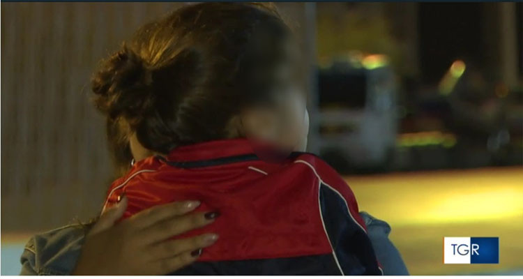 قضية الطفلة "الحارقة": الاحتفاظ بصاحب المركب وابنه وإدراج منظم العملية في التفتي