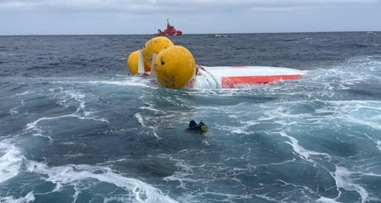 غرق مركب حرقة تونسي: السلطات الإيطالية تنتشل 3 جثث وتنقذ شخصا