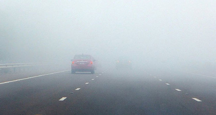 الرصد الجوي يحذّر مستعملي الطرقات من ضباب كثيف