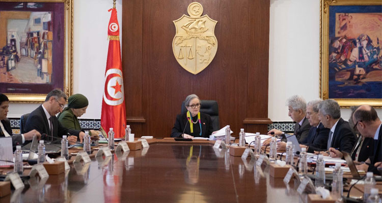 بإشراف بودن: مجلس الوزراء يوافق على عدد من مشاريع المراسيم والأوامر