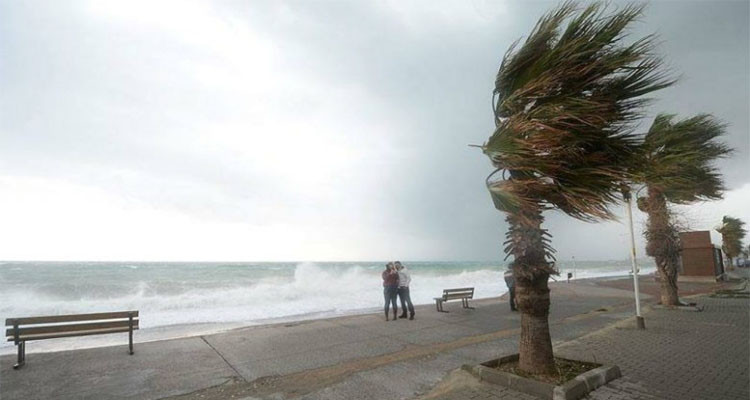 أمطار غزيرة في هذه المناطق ورياح قوية قرب السواحل