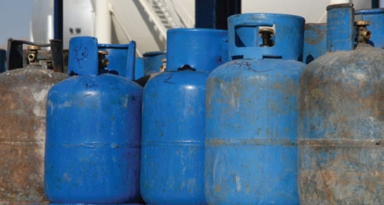 تعليق نشاط موزعي قوارير الغاز بالجملة