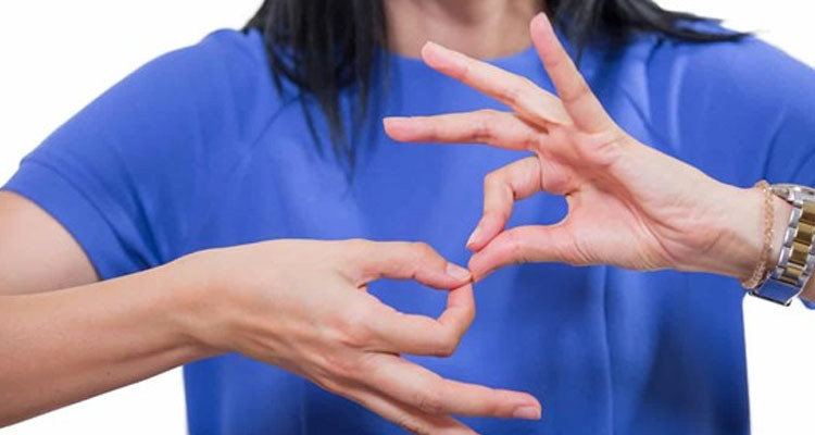 أول منصة تعليمية ذكية لفاقدي السمع والنطق في تونس