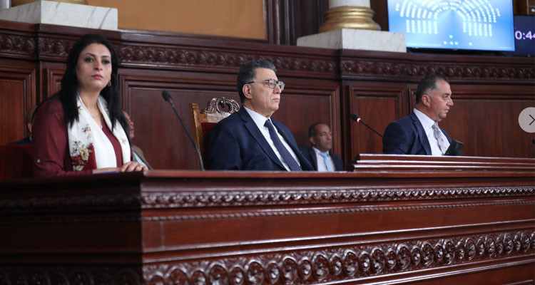 البرلمان يواصل التصويت على فصول مشروع نظامه الداخلي