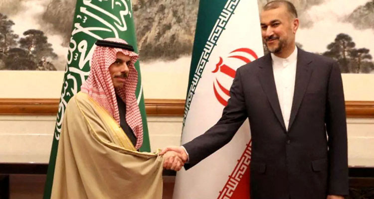 رسميا: إيران والسعودية تعيدان العلاقات الدبلوماسية بينهما وهذا ما تم الاتفاق عليه