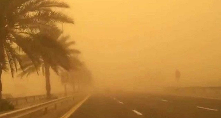 عواصم رملية في توزر تحجب الرؤية: الإدارة الجهوية للتجهيز تحذّر