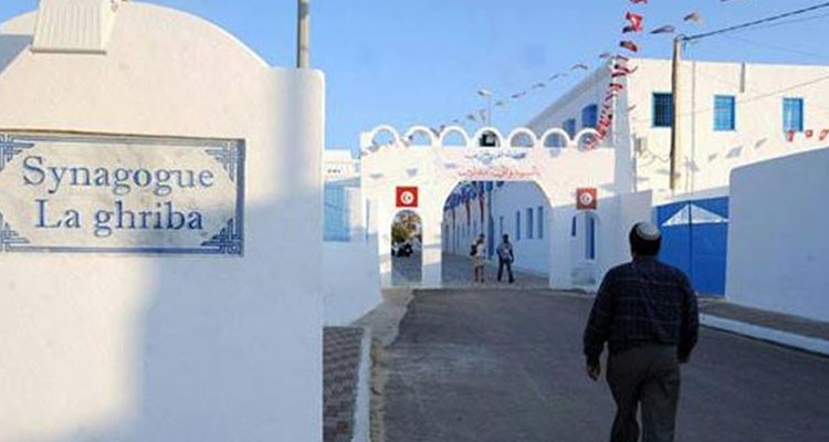 هوية الضحيتين في العملية الإ***بية في الغريبة من الزوار