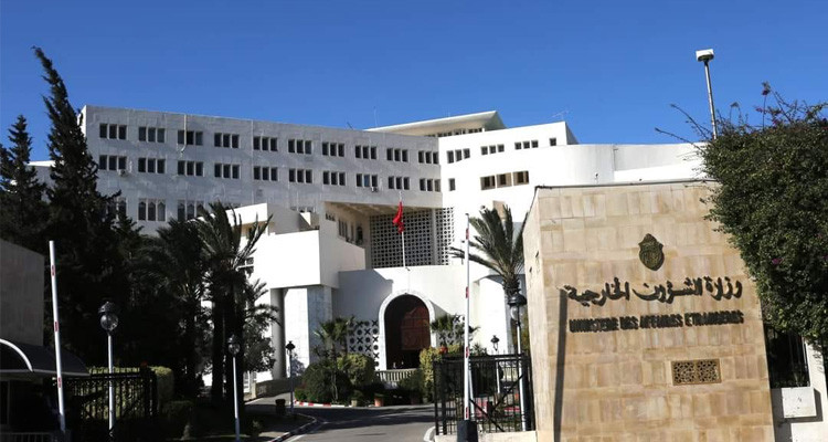 وزير الخارجية يزور المجر مرفوقا بوفد من رجال الأعمال