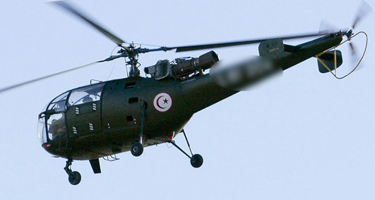 انتشال جثة ثالثة من 4 مفقودين في سقوط مروحية عسكرية بمنطقة كاب سيراط ببنزرت