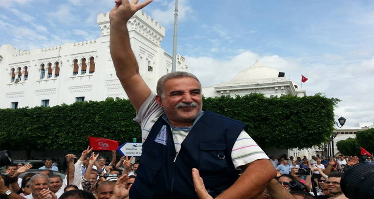 عاجل: إخلاء سبيل الصحفي زياد الهاني