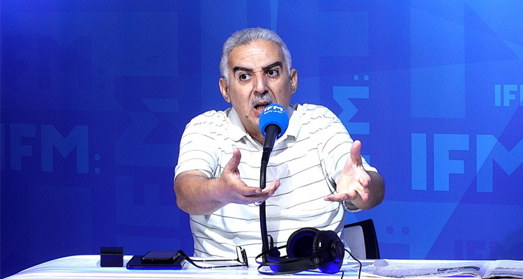 زوجة الصحفي زياد الهاني: طريقة الإيقاف كانت مهينة وأحمل الرئيس مسؤولية سلامته الجسدية