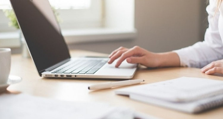 الحمامات: مسؤولة بالمركب الثقافي والشبابي تختلس مبلغا ماليا هاما و''تحرق'' إلى إيطاليا