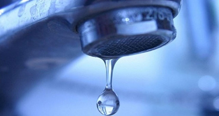 مواطن من قليبية: نحن في معاناة مع الماء عبارة في غزة